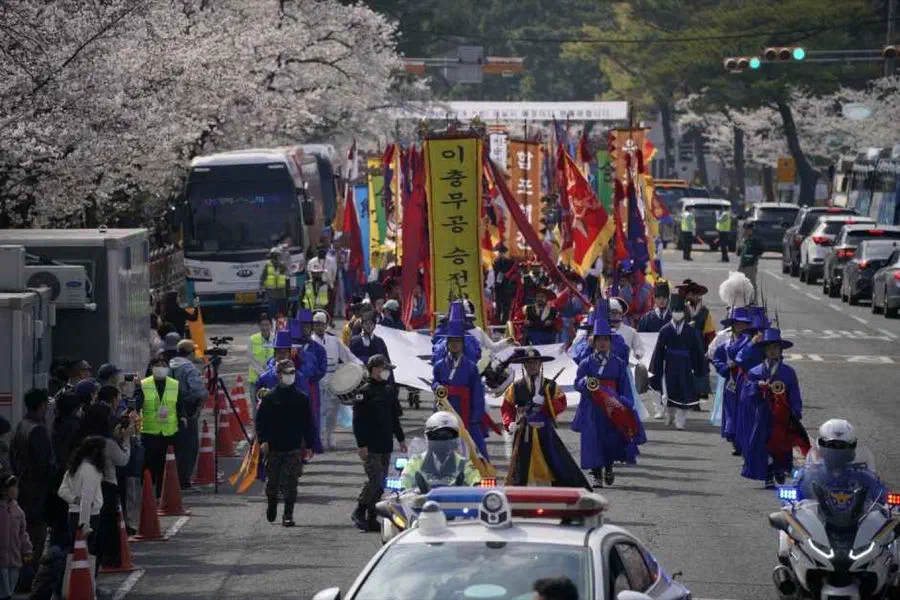 Jinhae Gunhangje Festival — festival photograph