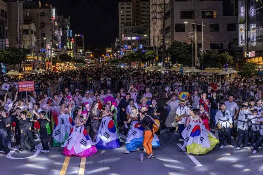 Tongyeong Hansan Battle Festival — festival photograph