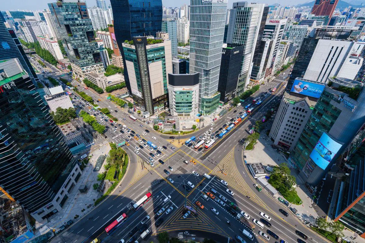 Gangnam-daero, the busy avenue near Gangnam Station that gives Gangnam Style its name